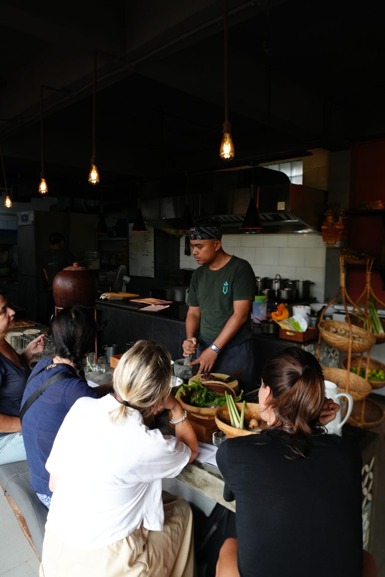 Jamu Making Experience - Dapur Usada Bali Ubud