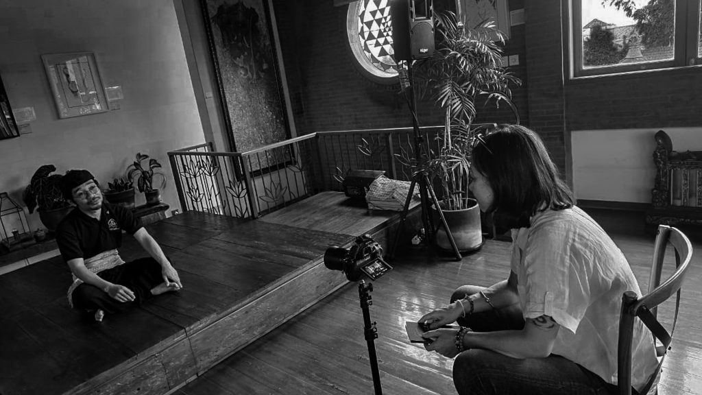 Usada Bali Putu Yudiantara with Dian Dewi